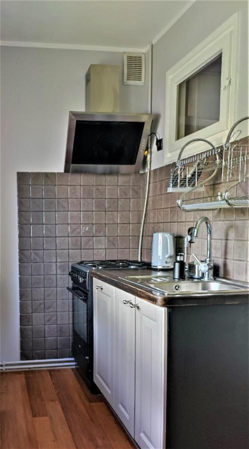 Apartament "Klimatycznie" - Przytulny, 4-Osobowy, Jelenia Gora, Cieplice Kültér fotó